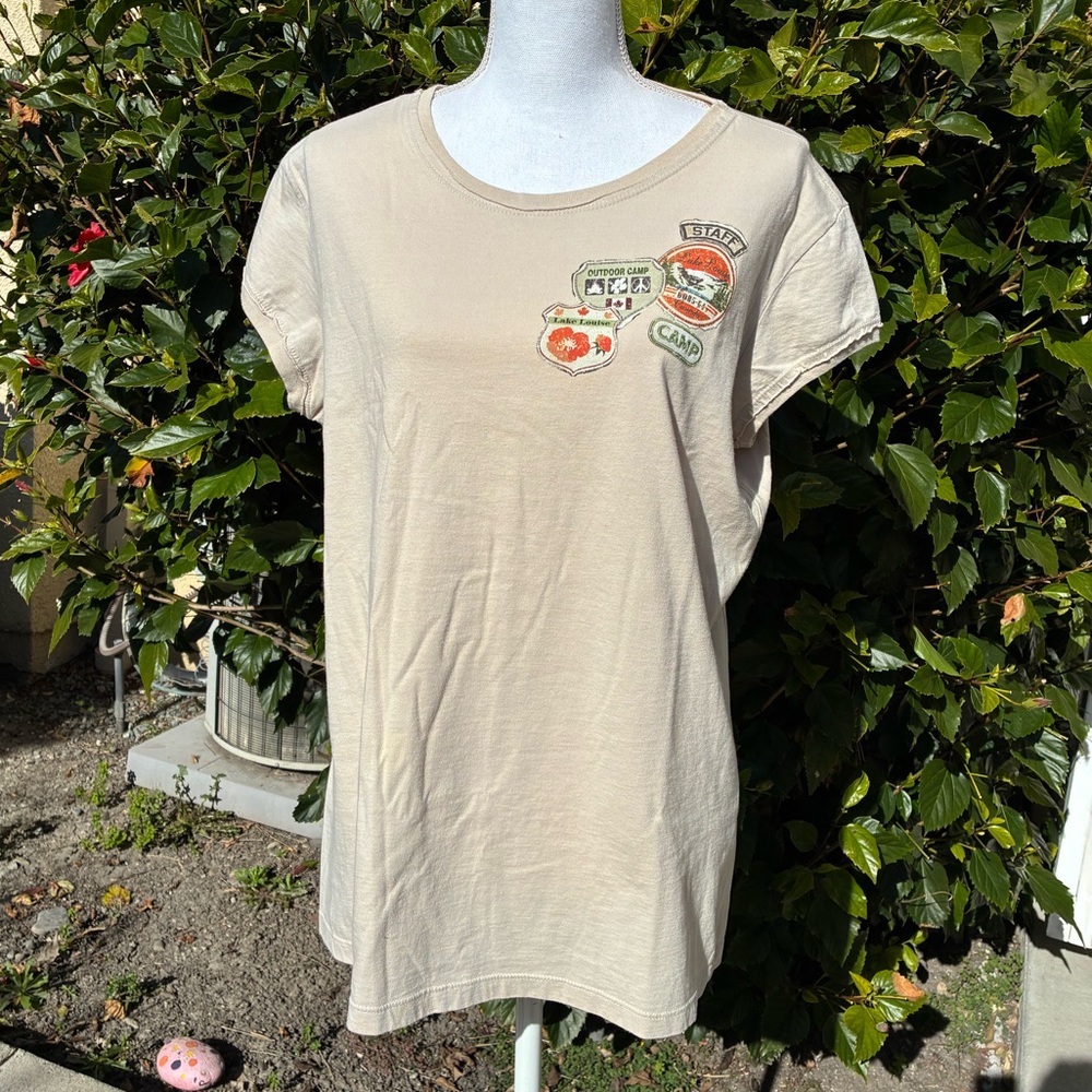 Fairmont Hotel Château Lake Louise Women’s NWOT Summer Camp Shirt XL